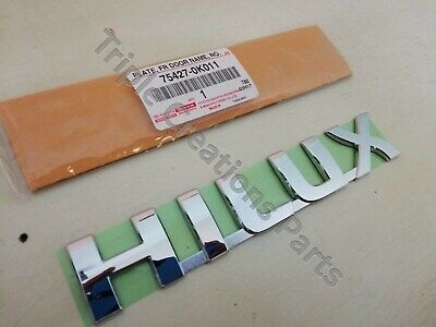 PLATE, FR DOOR NAME HILUX *ST*