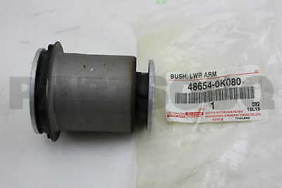 BUSH LOWER CONTROLE ARM GD6 *ST*